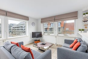 Attractive Apartment on the 2nd Floor