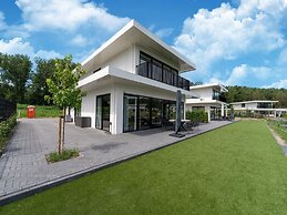 Holiday Home in Zeewolde for 6 Person