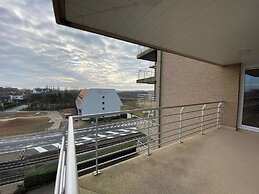Apartment in Nieuwpoort With Terrace