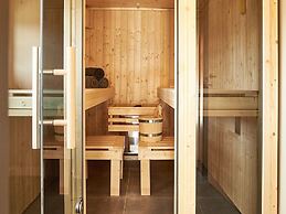 Luxury Villa With Sauna, 200 m. From the ski Area