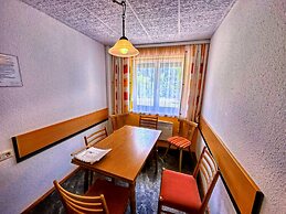 Spacious Apartment in Gortipohl With Garden