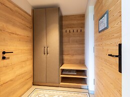 Appealing Chalet in Wolting With Sauna