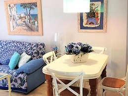 Belvilla by OYO Beachfront Apartment