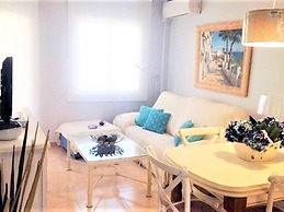 Belvilla by OYO Beachfront Apartment