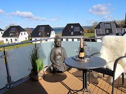 Haus Seeblick Modern Retreat