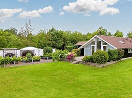 8 Person Holiday Home in Hojslev