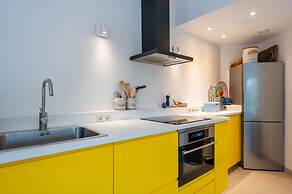 Fairytale Holiday Home With a Lovely Playing Field