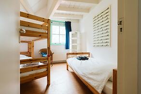 Fairytale Holiday Home With a Lovely Playing Field