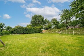 Fairytale Holiday Home With a Lovely Playing Field
