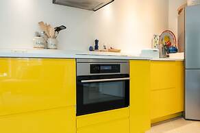 Fairytale Holiday Home With a Lovely Playing Field