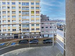 Apartment With Nice Terrace and Views