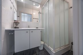 Well-maintained Apartment With sea View