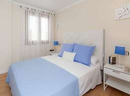 Los Rosales Apartment