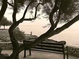 Los Rosales Apartment