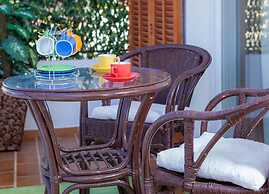 Los Rosales Apartment