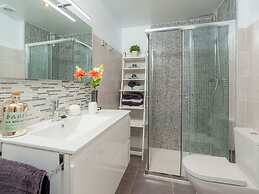 Los Rosales Apartment