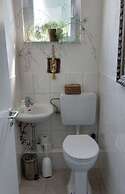 Salmagundi Comfortable Holiday Residence