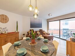 Apartment in Blankenberge With Garden