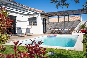 Cosy Villa in Sainte Valiere With Private Pool