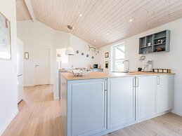 6 Person Holiday Home in Tarm