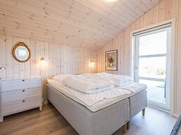 6 Person Holiday Home in Tarm