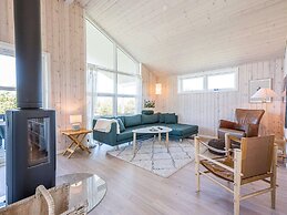 6 Person Holiday Home in Tarm