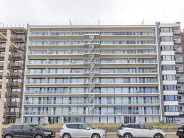 Apartment on the 8th Floor With Terrace