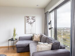 Apartment on the 8th Floor With Terrace