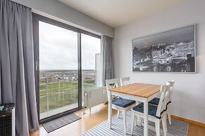 Apartment on the 8th Floor With Terrace