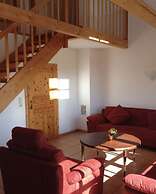 Holiday Home Treeneblick