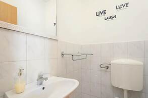 Ena Pula Comfortable Holiday Residence