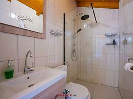 Ena Pula Comfortable Holiday Residence