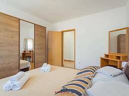 Ena Pula Comfortable Holiday Residence