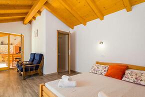 Ena Pula Comfortable Holiday Residence