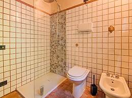 Villa in Borgo Pace With Private Pool