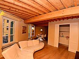 Elegant Accommodation in the Center of Lucca, With Terrace Private Ind