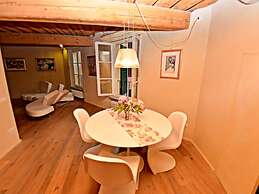 Elegant Accommodation in the Center of Lucca, With Terrace Private Ind