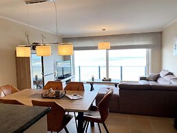 Apartment in Nieuwpoort With With sea View