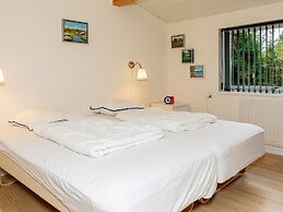 4 Star Holiday Home in Hals