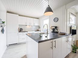 6 Person Holiday Home in Henne