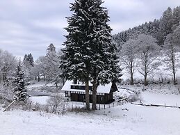 Ruckzugsort am Teich in Winterberg