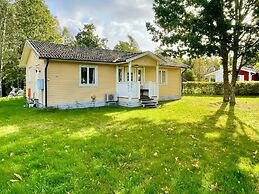 7 Person Holiday Home in Rockneby-by Traum