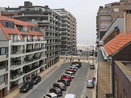 Apartment in Middelkerke for 4 Person