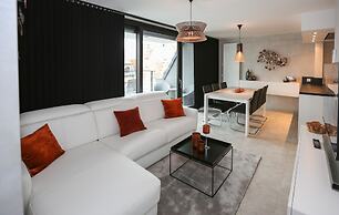 Apartment in Middelkerke With Large Terrace