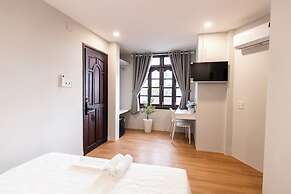 Cosmos Hotel Nha Trang