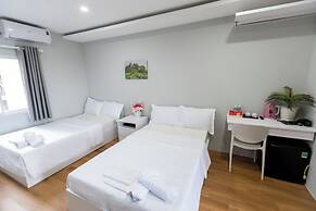 Cosmos Hotel Nha Trang