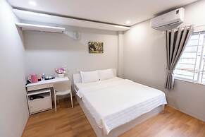 Cosmos Hotel Nha Trang