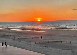Apartment in Nieuwpoort by the Seafront