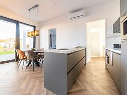 Family Villa on the Water Near Harderwijk