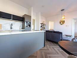 Family Villa on the Water Near Harderwijk